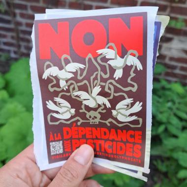 autollant non à la dépendance aux pesticides